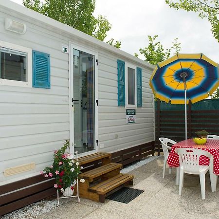 Camping La Pineta Viareggio Extérieur photo