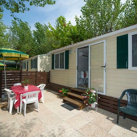 Camping La Pineta Viareggio Extérieur photo