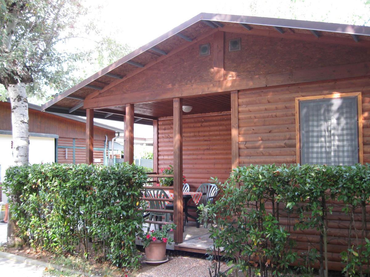 Camping La Pineta Viareggio Extérieur photo