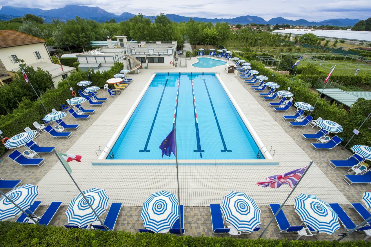 Camping La Pineta Viareggio Extérieur photo