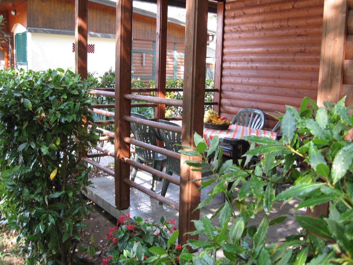 Camping La Pineta Viareggio Extérieur photo