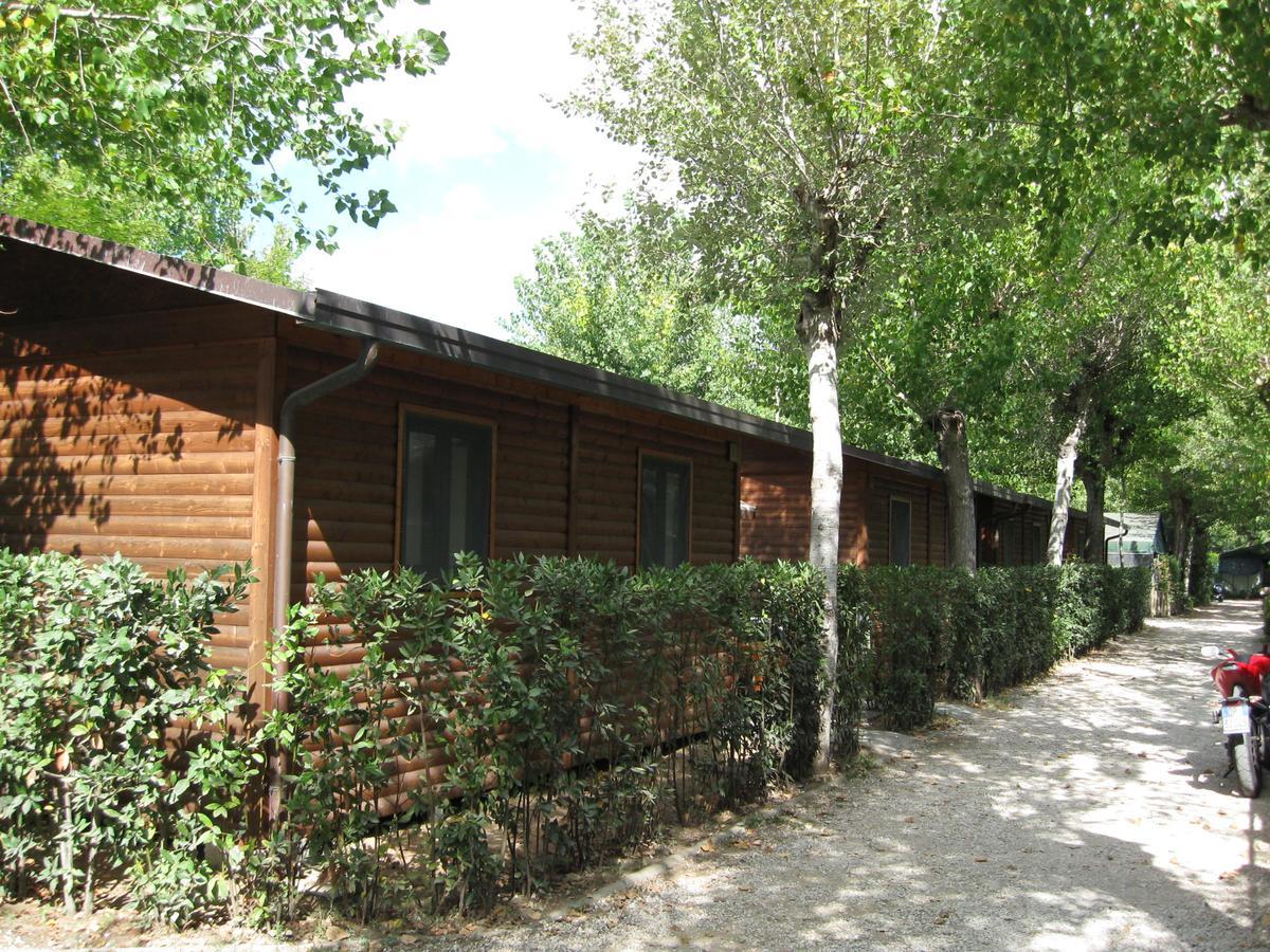 Camping La Pineta Viareggio Extérieur photo