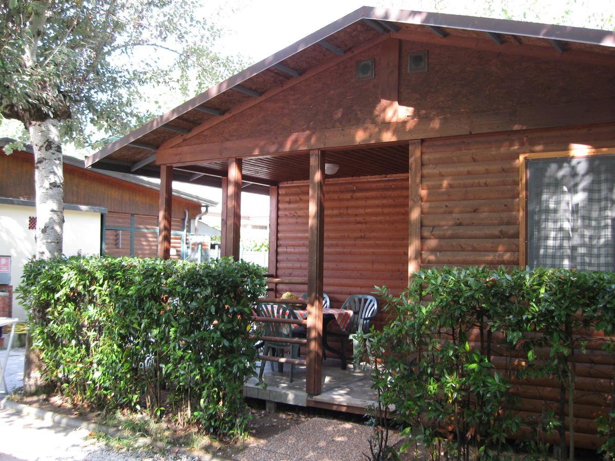 Camping La Pineta Viareggio Extérieur photo